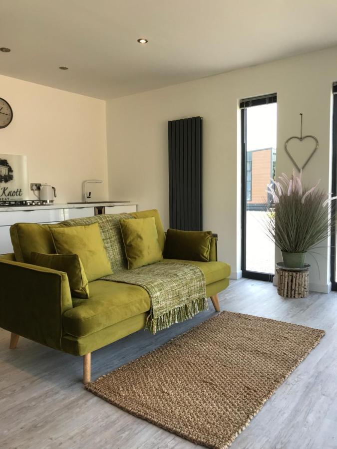 Parkknott Retreat Luxury Lodge With Private Hot Tub Askam in Furness Eksteriør billede